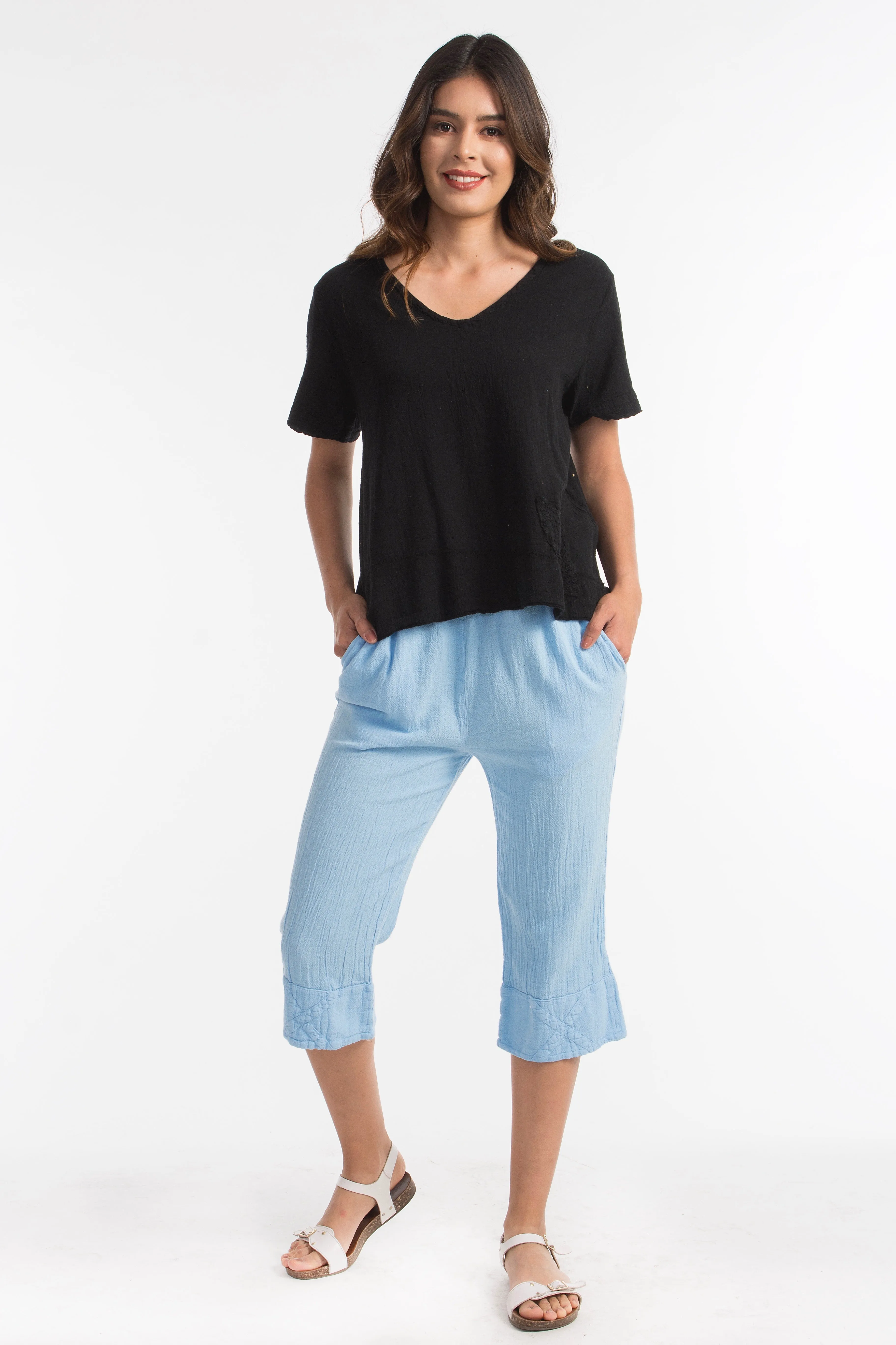 Auggy our Easy Capri with Pockets!,Women Wear