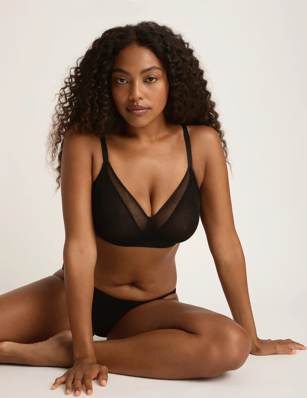 FreeMesh Full Bust Wireless Bra - Black,Women Wear