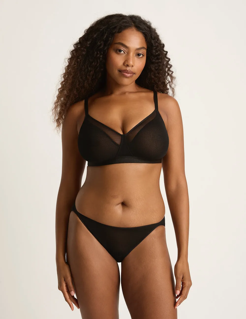FreeMesh Full Bust Wireless Bra - Black,Women Wear