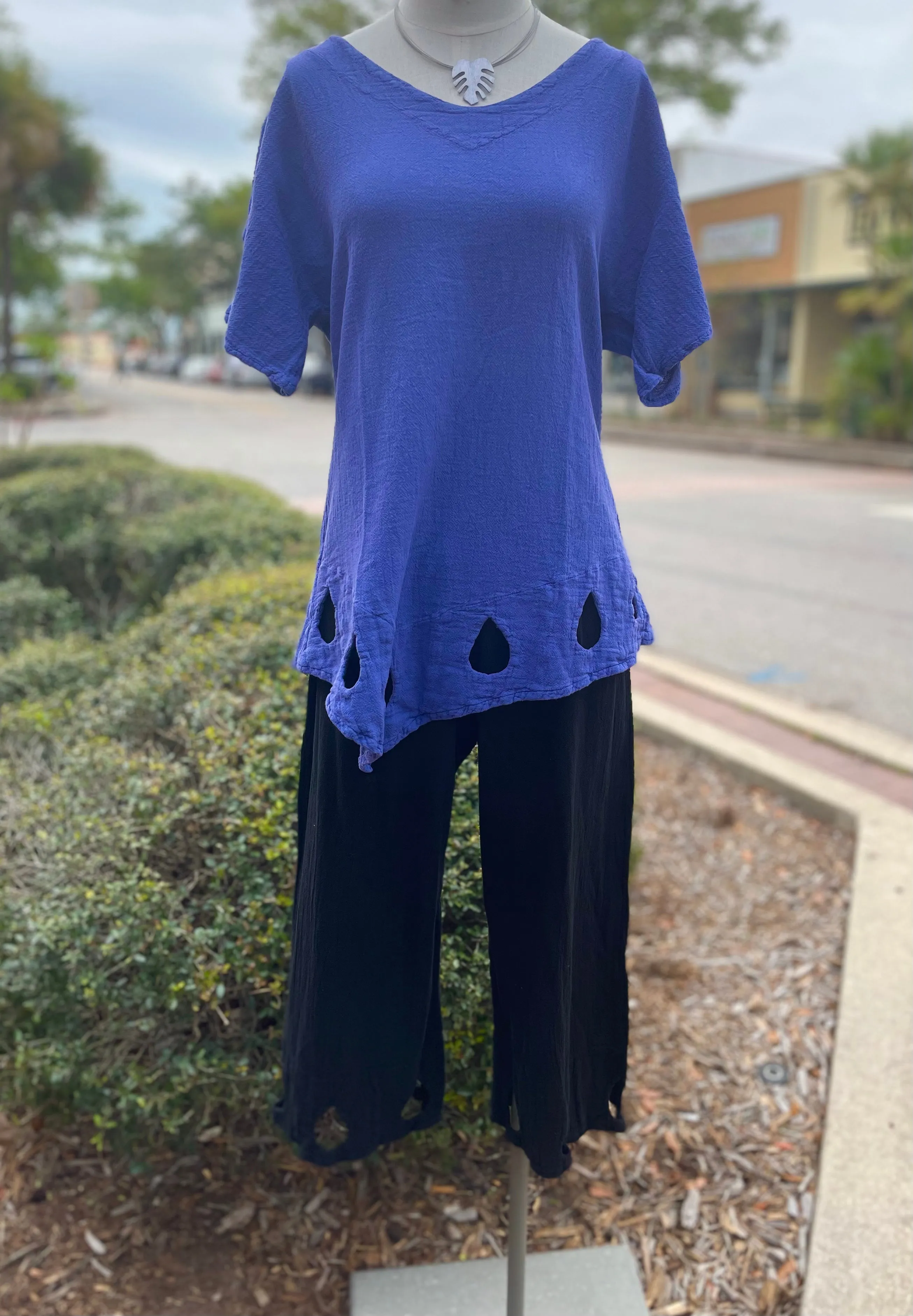 Giselle Keyhole Teardrop Detailed Top- All Sizes!,Women Wear