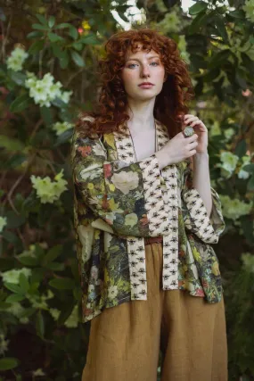 I Dream In Flowers Bamboo Cropped Kimono with Bees,Women Wear