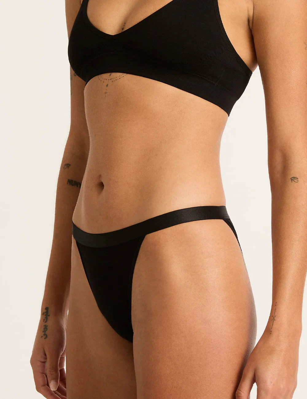 LYOLYTE Hi-Cut Bikini - Black,Women Wear