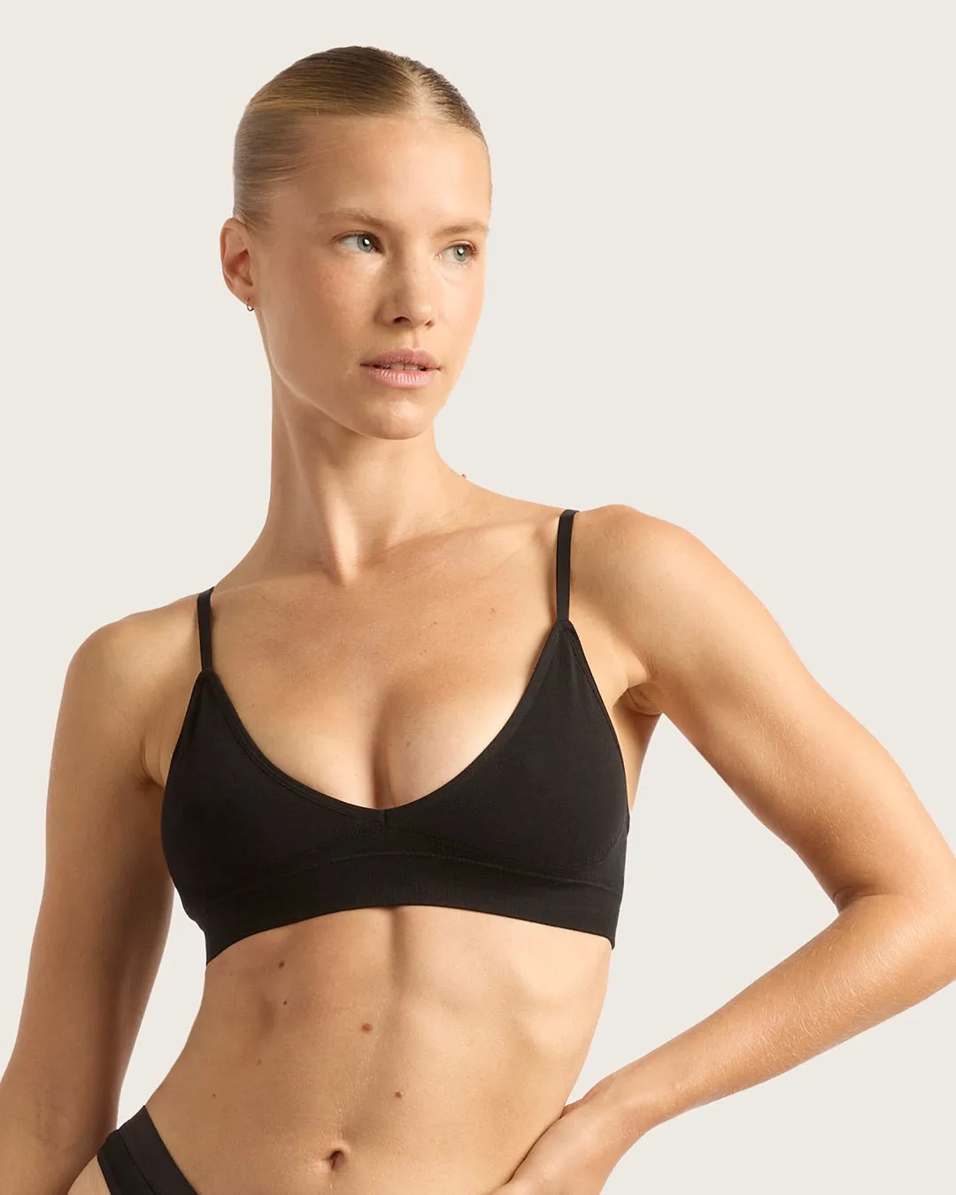 LYOLYTE Triangle Bralette - Black,Women Wear