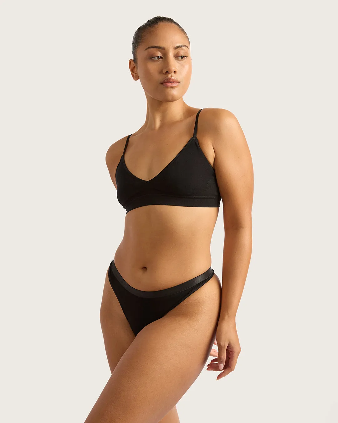 LYOLYTE Triangle Bralette - Black,Women Wear