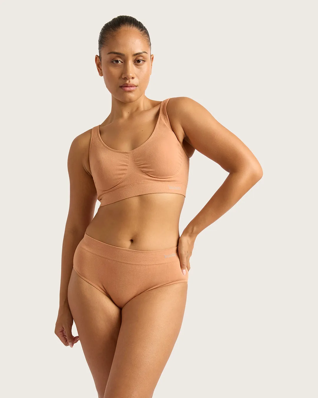 Seamfree Padded Crop Bra - Dune,Women Wear