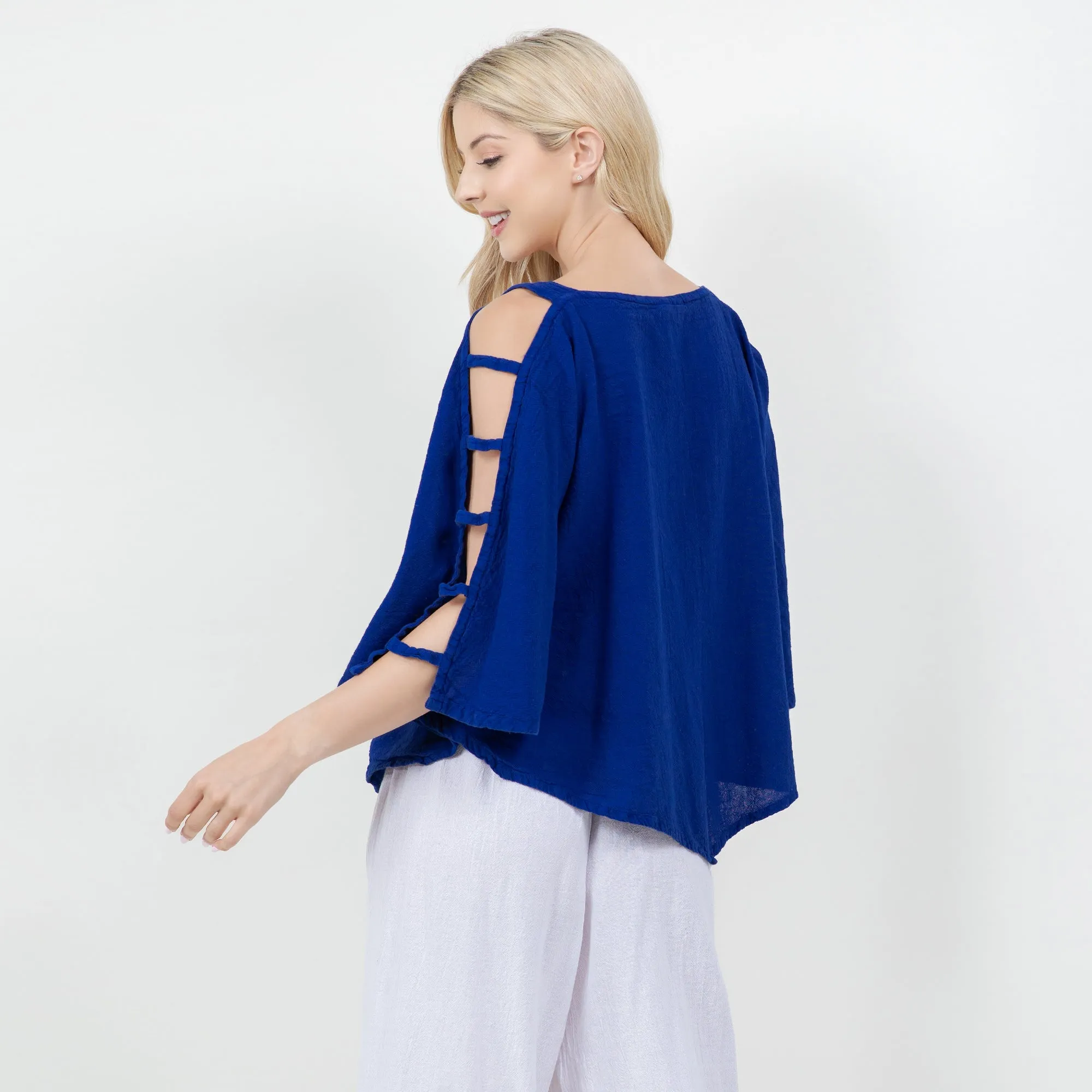 Viki Detailed Cut-Out 3/4 Sleeve Top,Women Wear