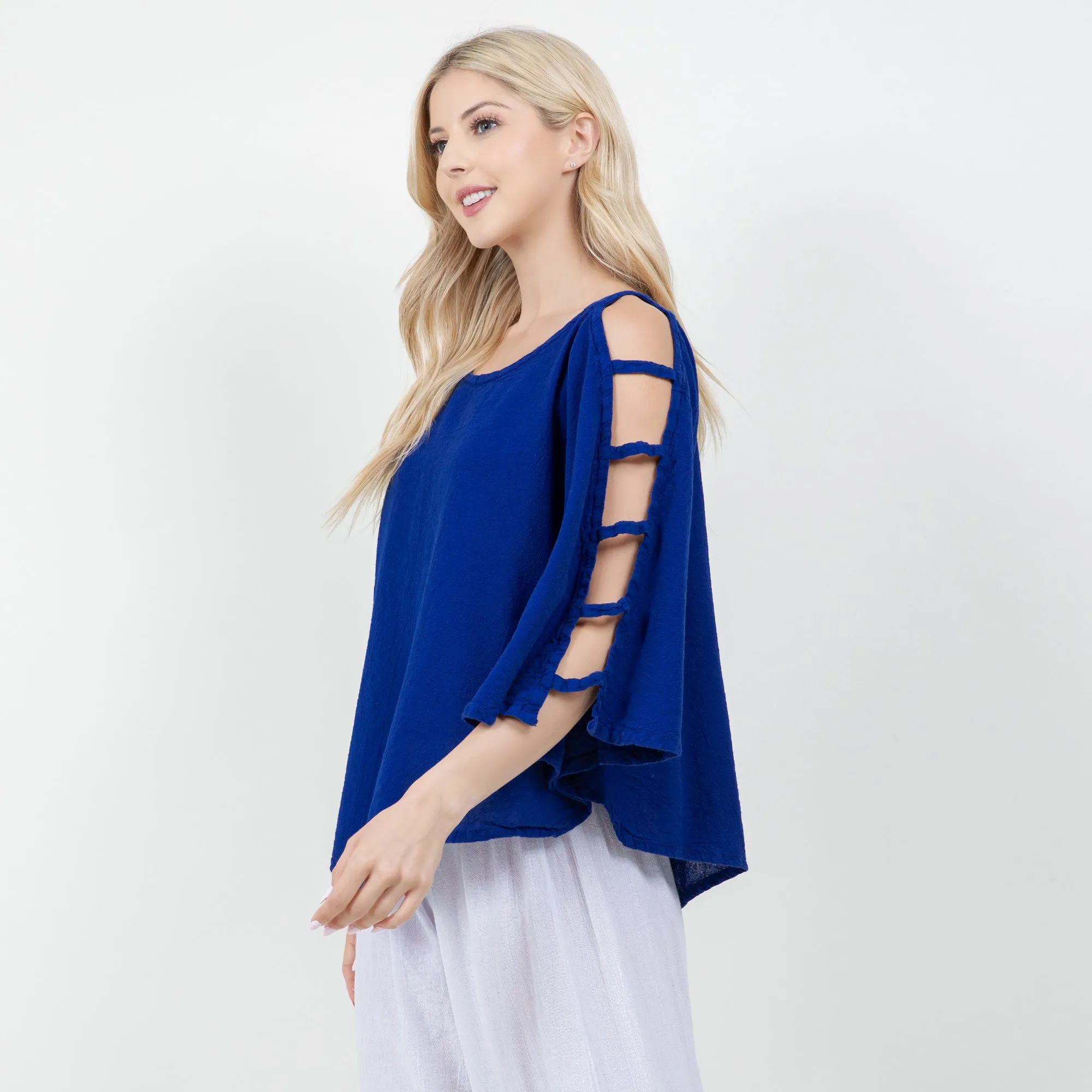 Viki Detailed Cut-Out 3/4 Sleeve Top,Women Wear