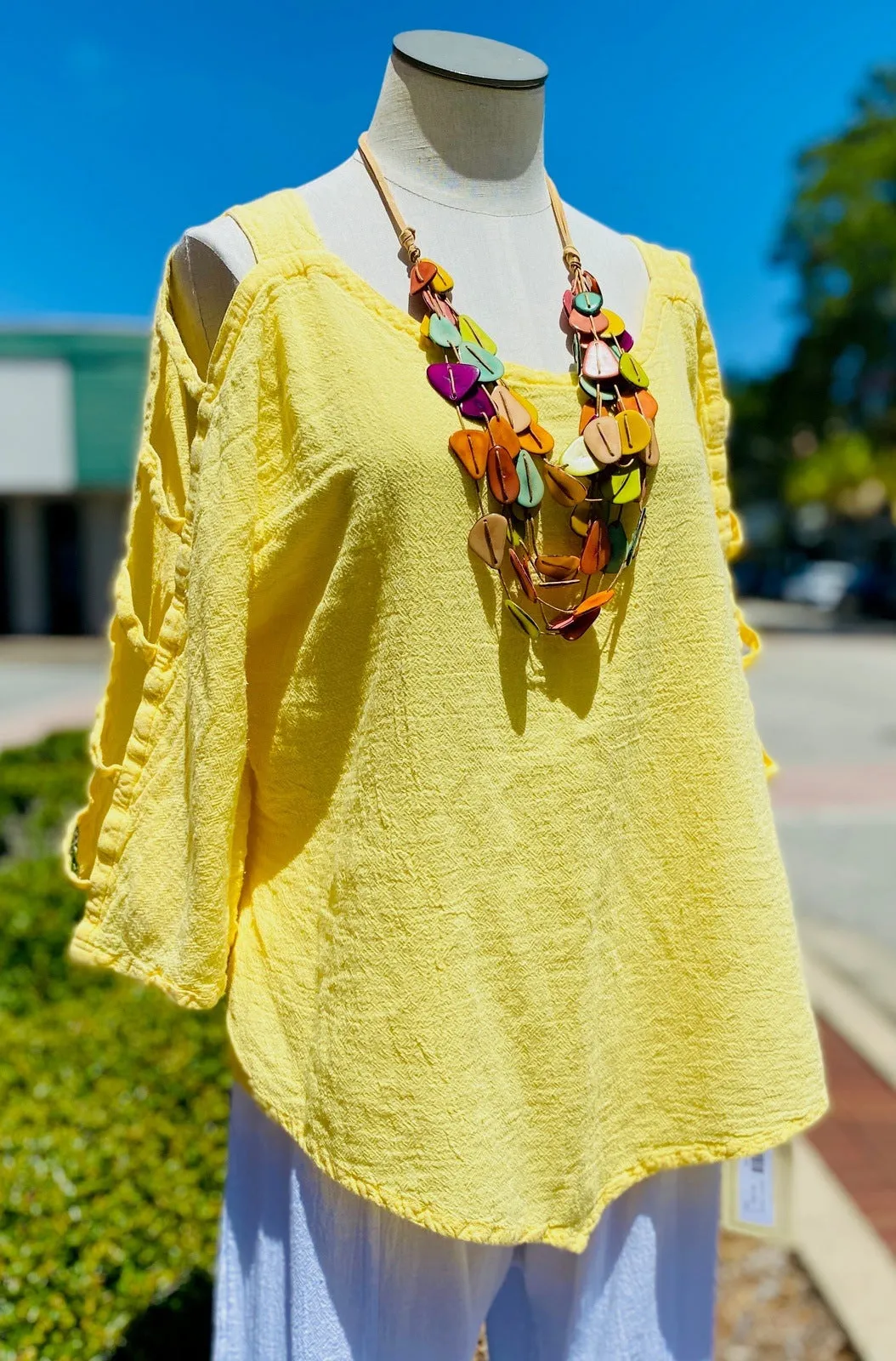 Viki Detailed Cut-Out 3/4 Sleeve Top,Women Wear